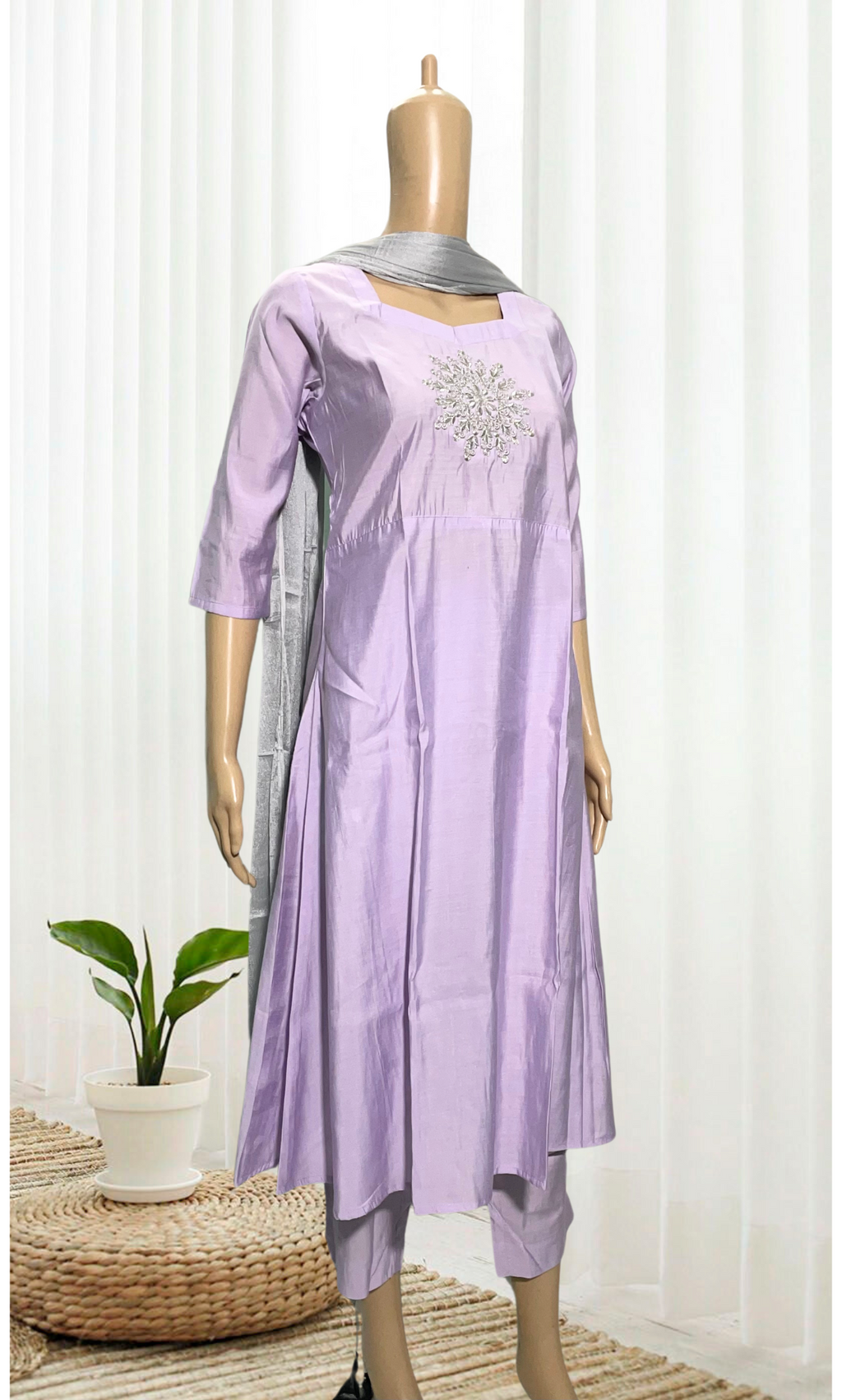 KS004 Lilac Embroidered Anarkali Set (3 Pc)