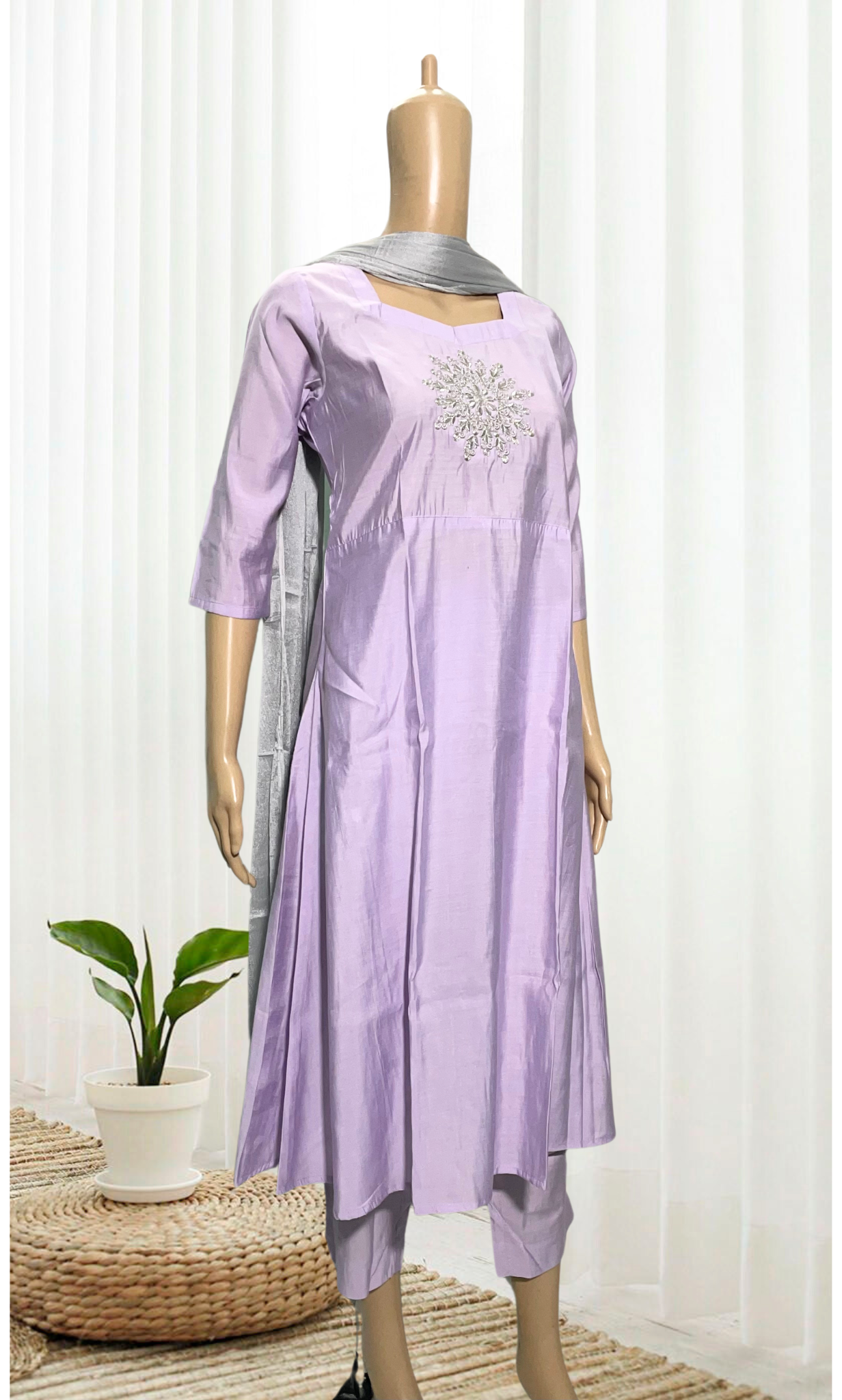 KS004 Lilac Embroidered Anarkali Set (3 Pc)