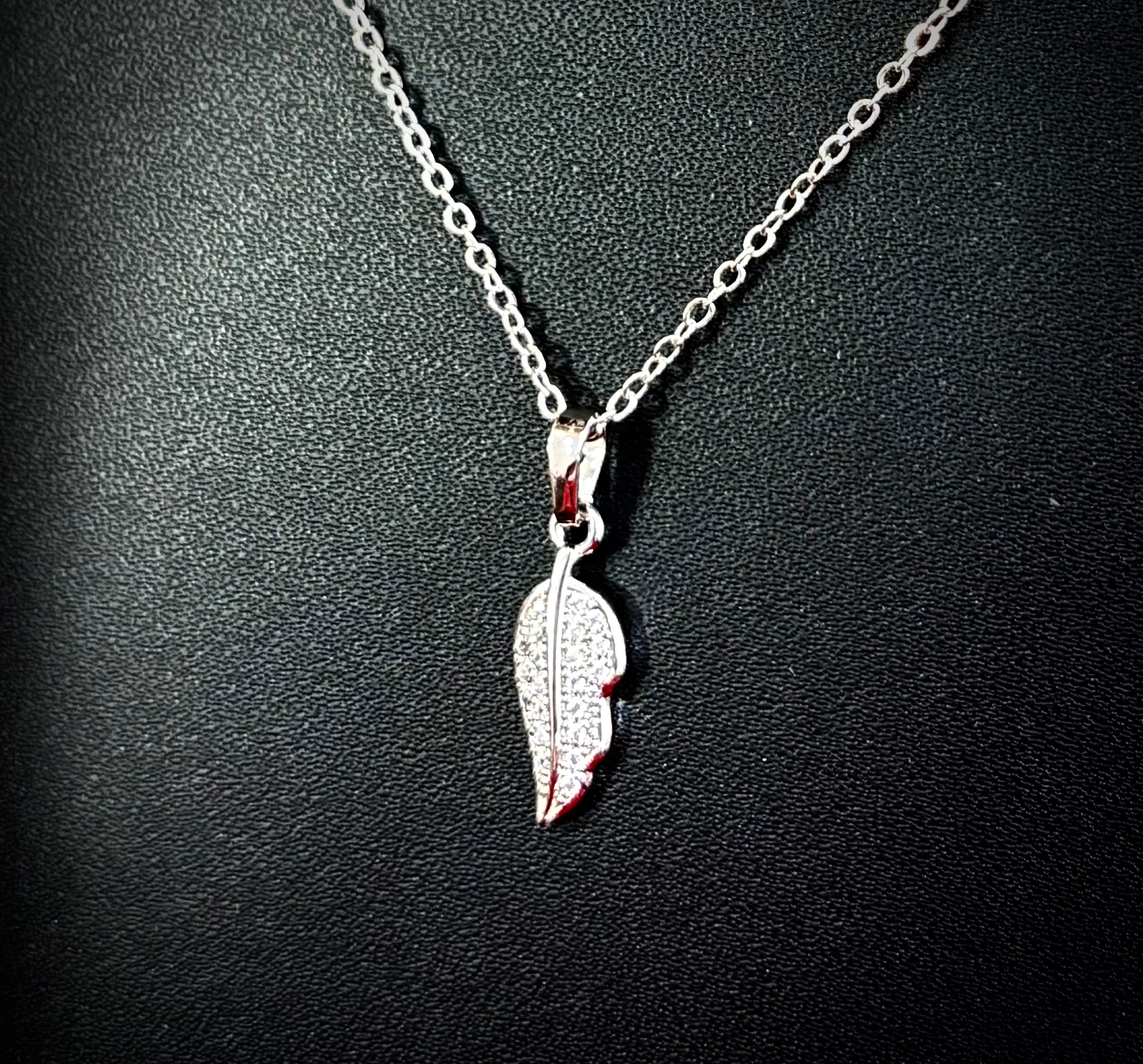 AC010 Silver finish Neck Chain