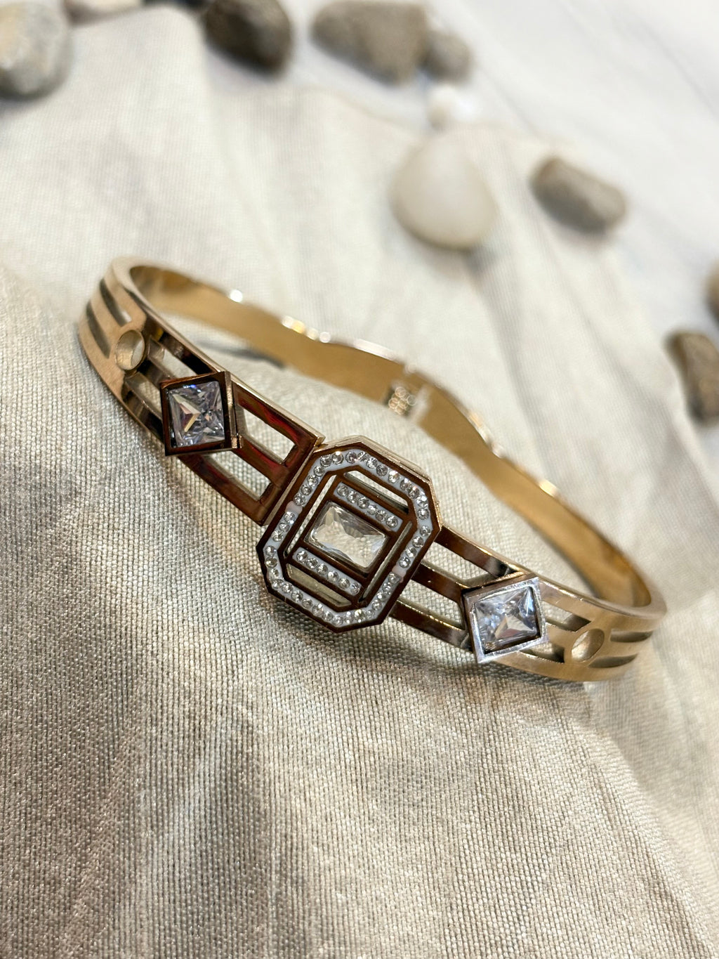 AB003 Rose gold White Stone Bracelet