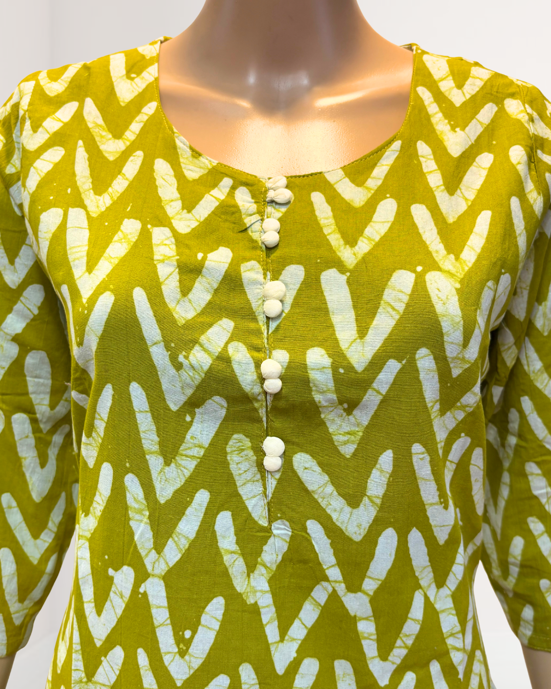 KC0014 Mehendhi Green Batik Print Kurti